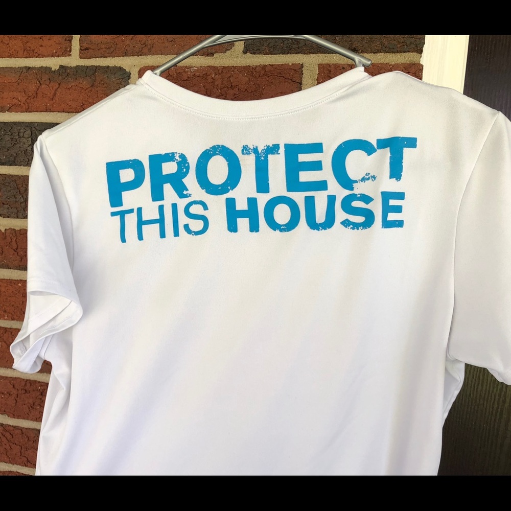 Under armor heat gear workout shirt